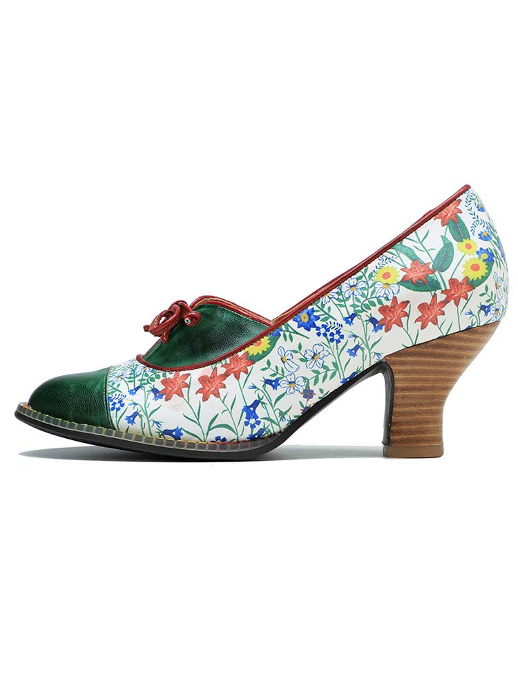 Starlit Confidence Vintage Embossed Leather Shoes Classic