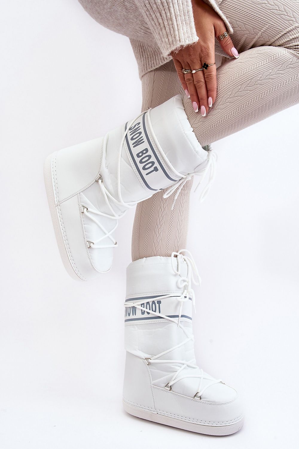 Astrella High Platform Snow Boots