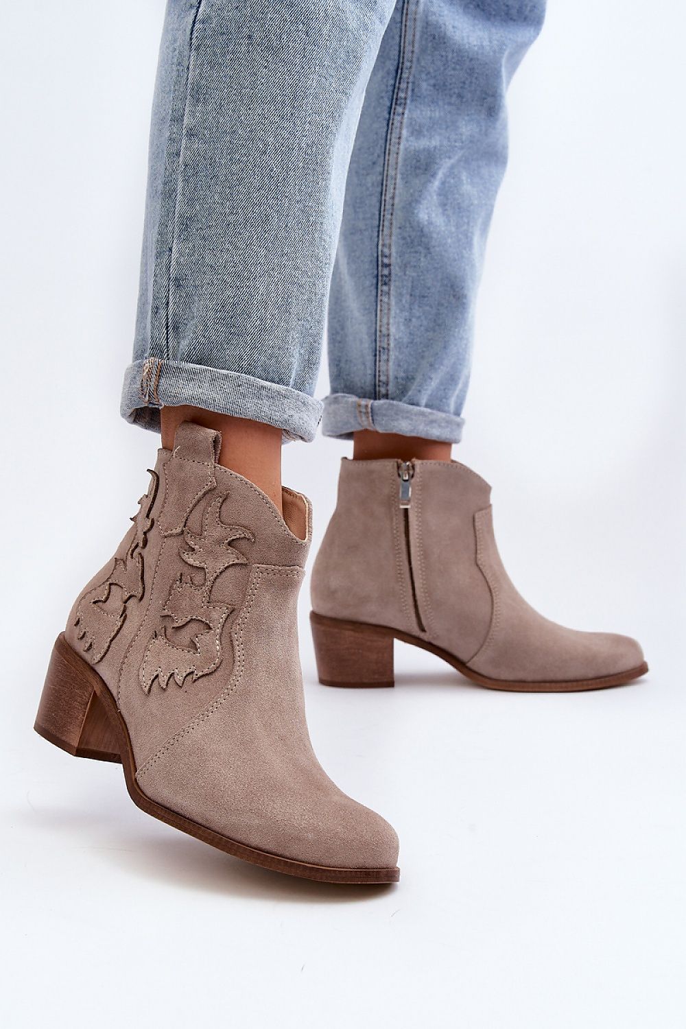 Ellvane Classic Suede Ankle Boots