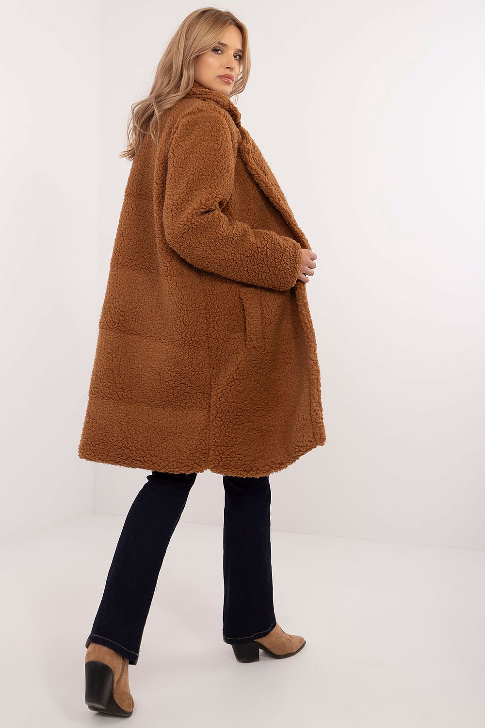 Elantra Pre-Knee Winter Coat