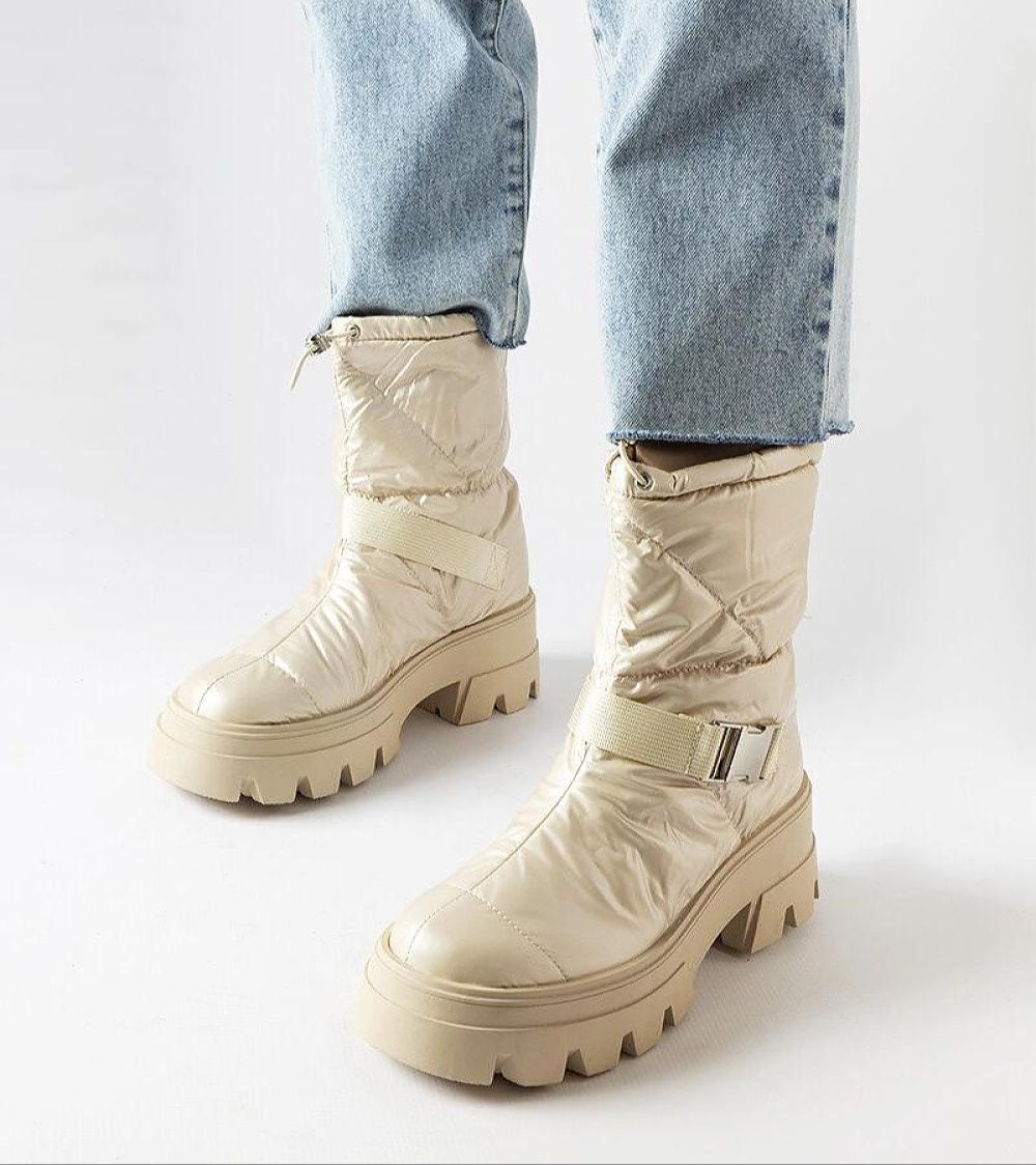BootsValmira patent winter snow boots