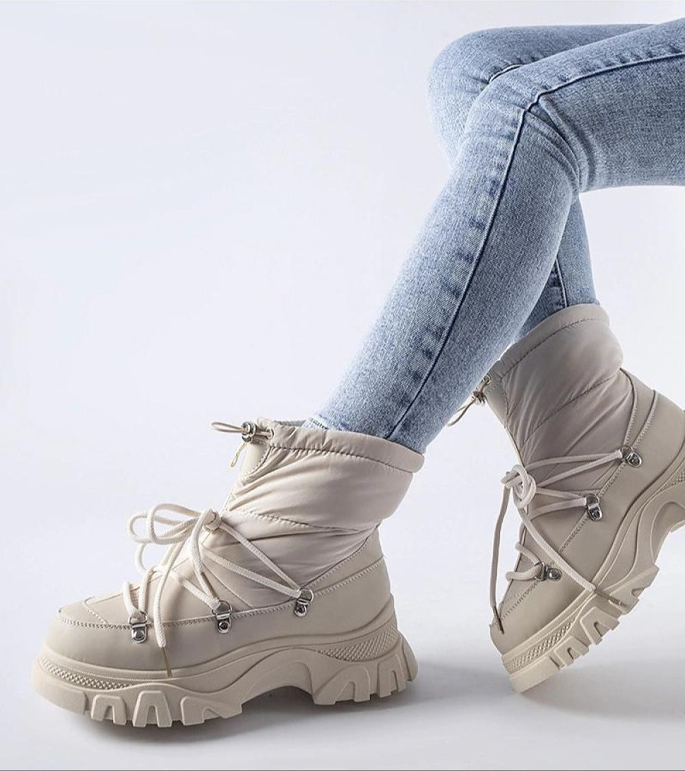 Eldarien Lace-Up Snow Boots