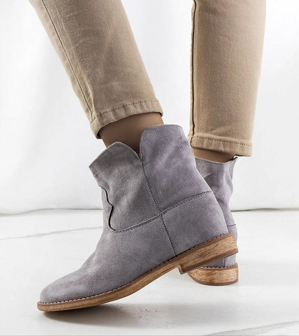 Hunjet Gray Slip-On Boots with Hidden Heel
