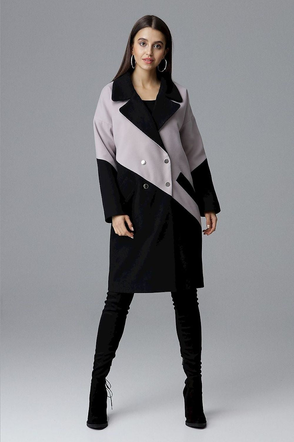 Ornavine Two-Tone Coat with Turn-Up Collar