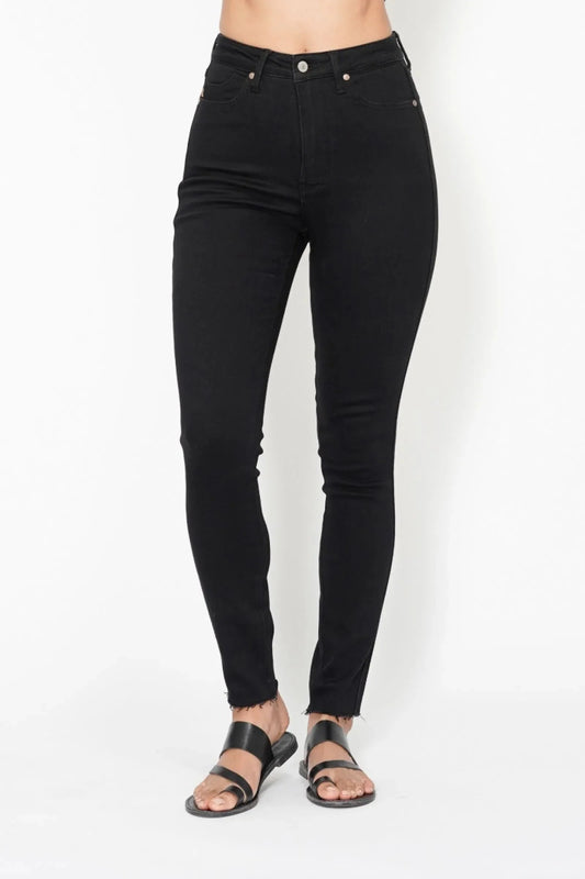 Full Size High Waisted Tummy Control Shield Pockets Skinny Judy Blue Jeans