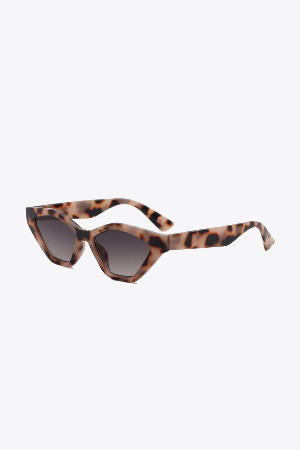 Retro Angular Cat Eye UV400 Sunglasses