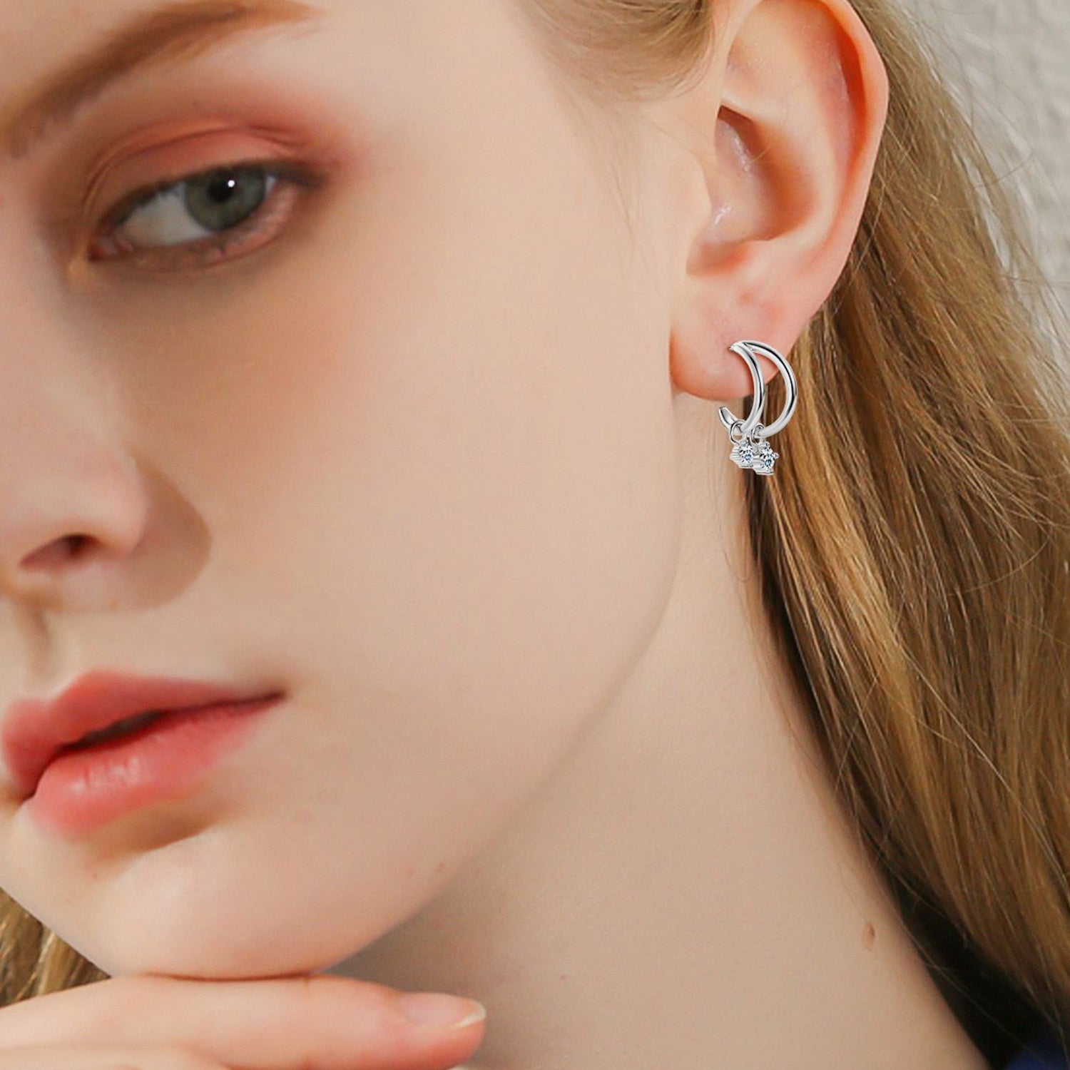 YourBrand 925 Sterling Silver Moissanite C-Hoop Earrings – Elegant Sparkle and Timeless Design