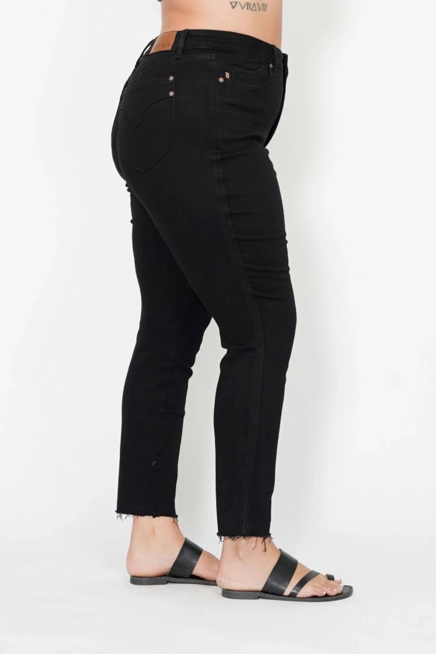 Full Size High Waisted Tummy Control Shield Pockets Skinny Judy Blue Jeans