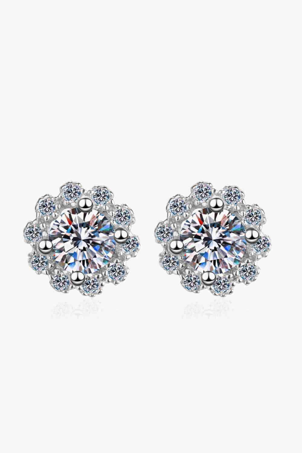 Moissanite Jewelry Floral-Shaped Stud Earrings – Sparkling 1 Carat Design