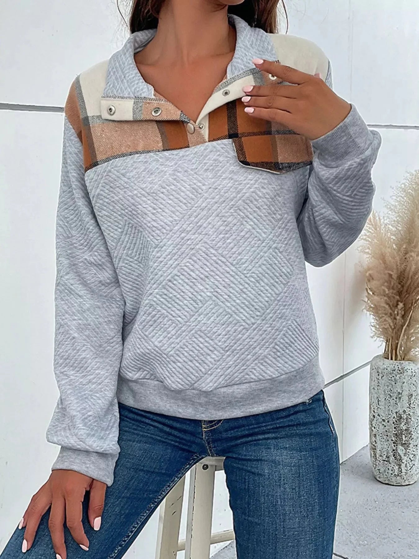 Color Block Texture Long Sleeve Sweatshirt