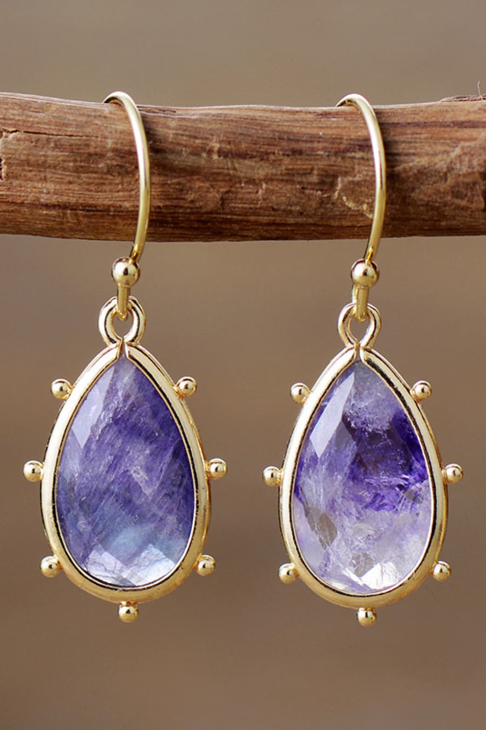 Natural Elegance Teardrop Earrings – Unique Natural Stone Design