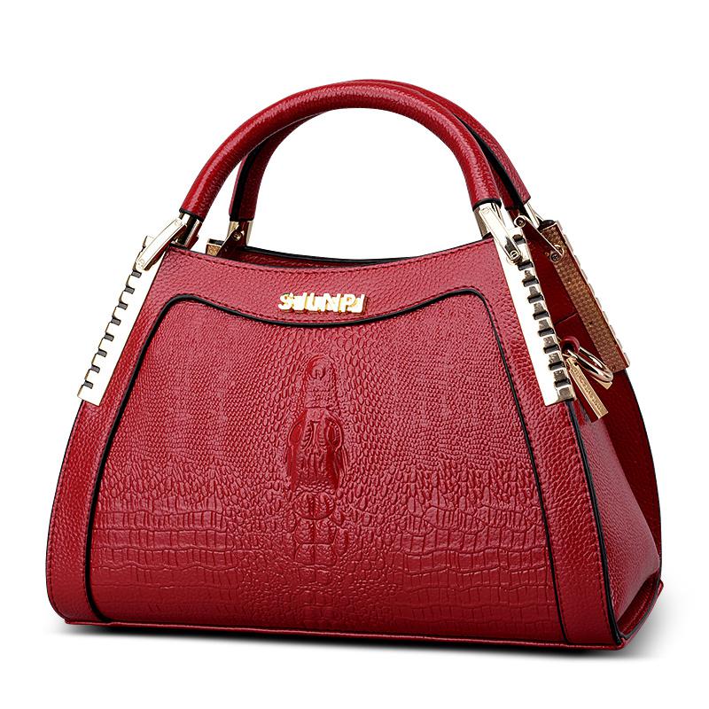 Fashion handbag See size chart under “more details”