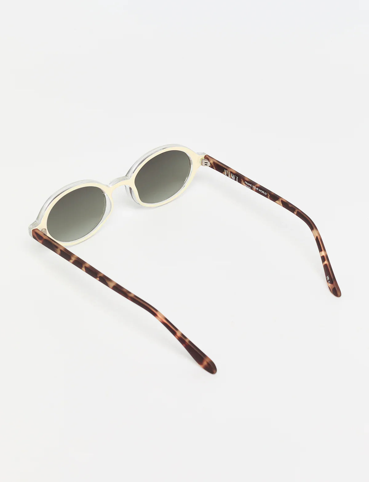 BELL See size chart under “more details”