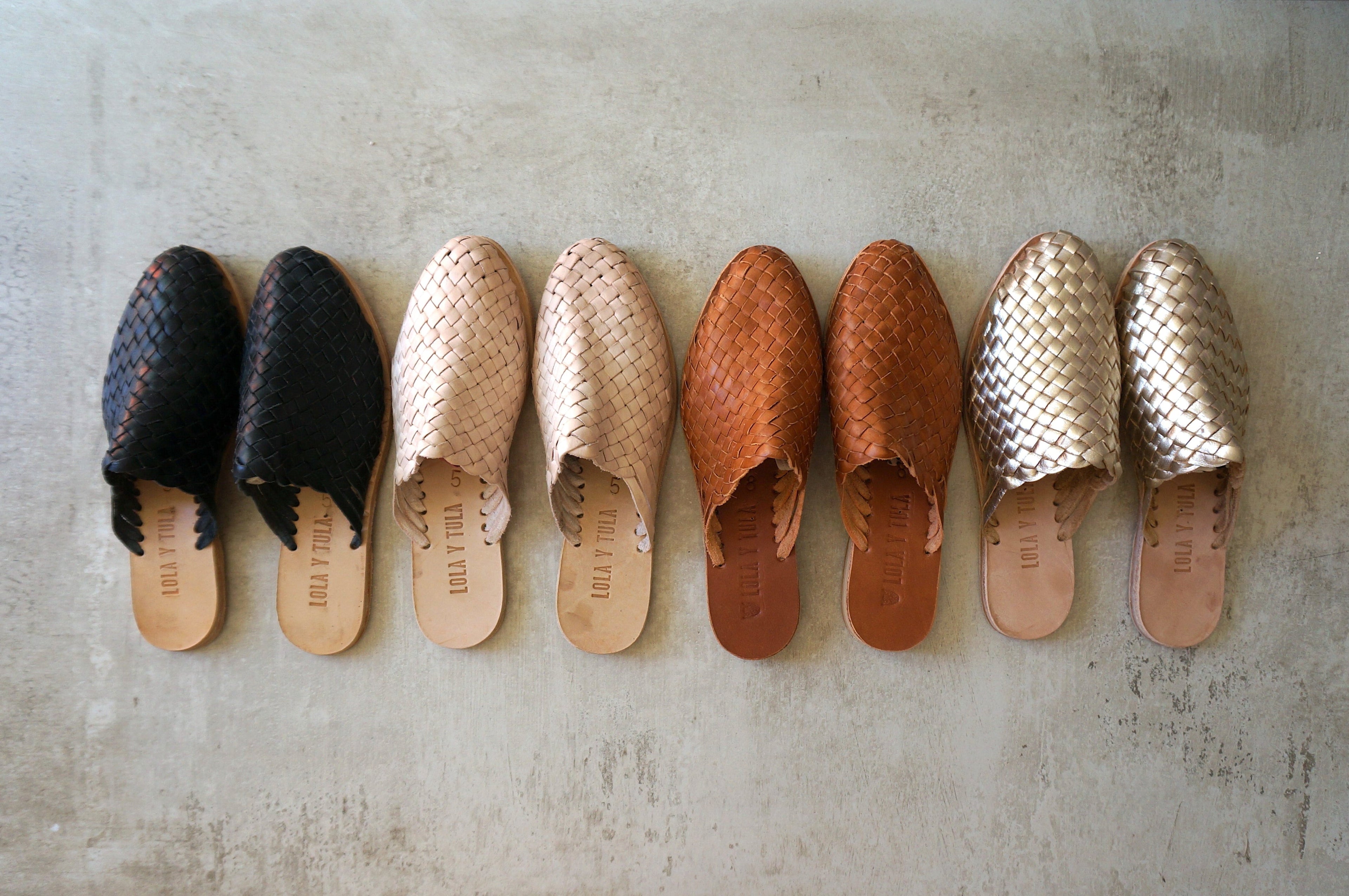 HAND WOVEN LEATHER SLIDES // CREAM See size chart under “more details”