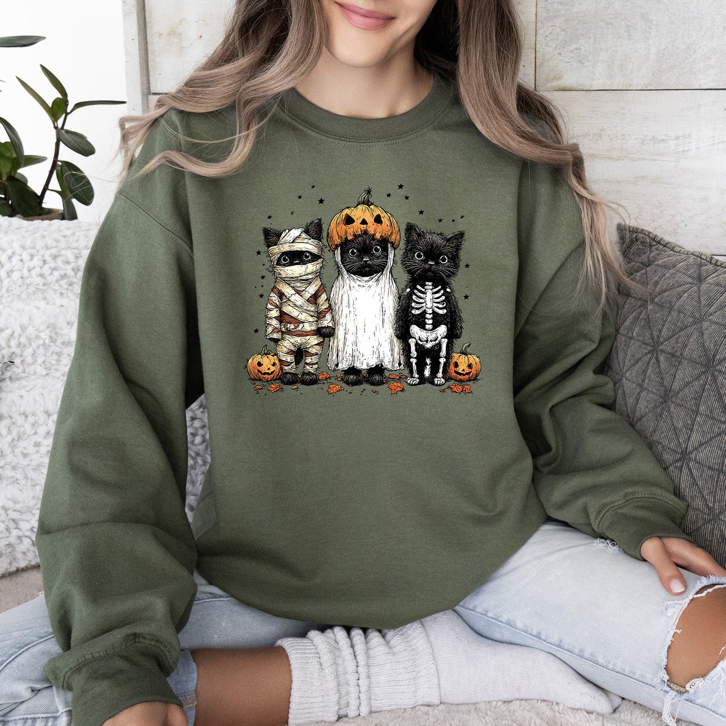 Funny Halloween Cats, Vintage, Ghost, Pumpkin, Retro, Spooky, Costume, Fall, Graphic Sweatshirt