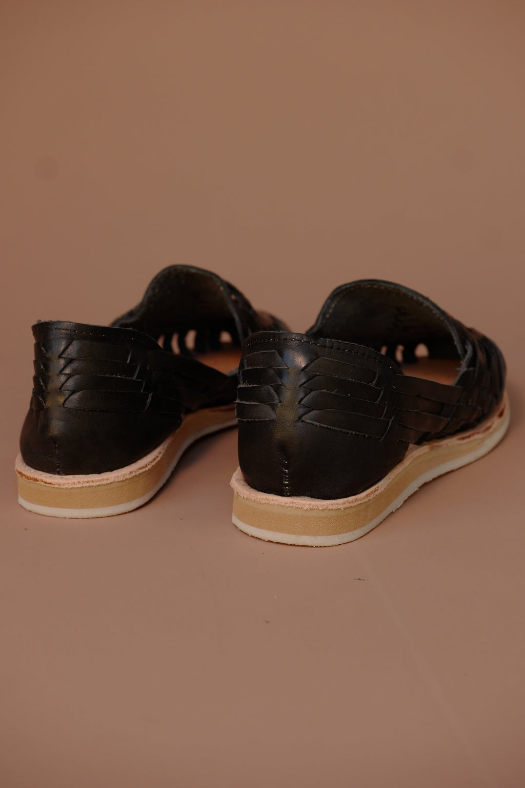 BLACK LEATHER HUARACHE See size chart under “more details”