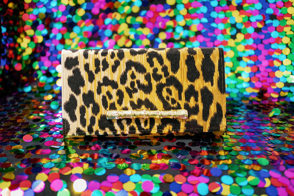 Ashley Clutch See size chart under “more details”