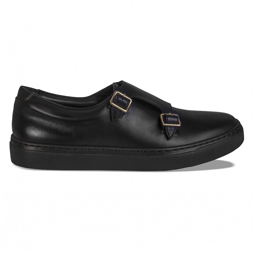 Women's Tosca - Black (Slip-on) See size chart under “more details”