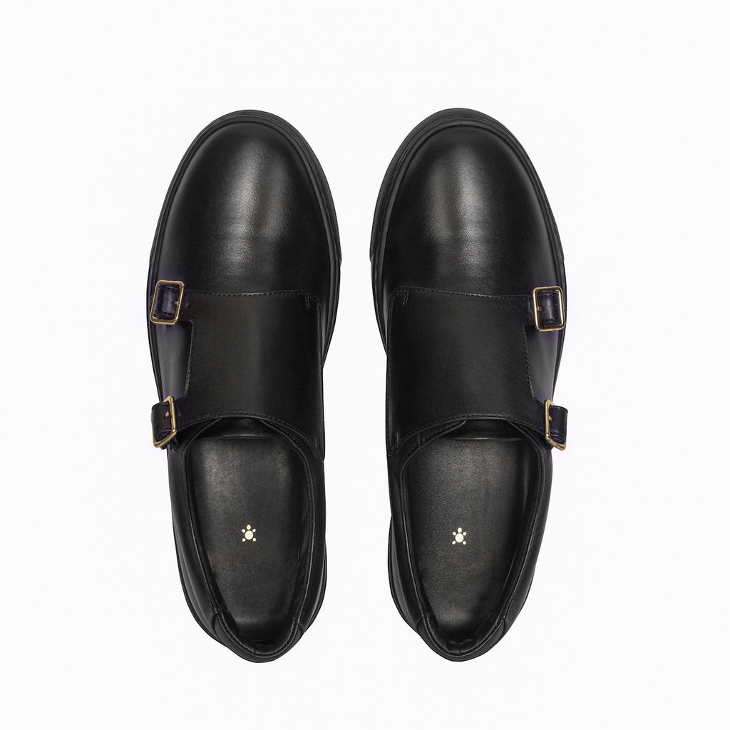 Women's Tosca - Black (Slip-on) See size chart under “more details”