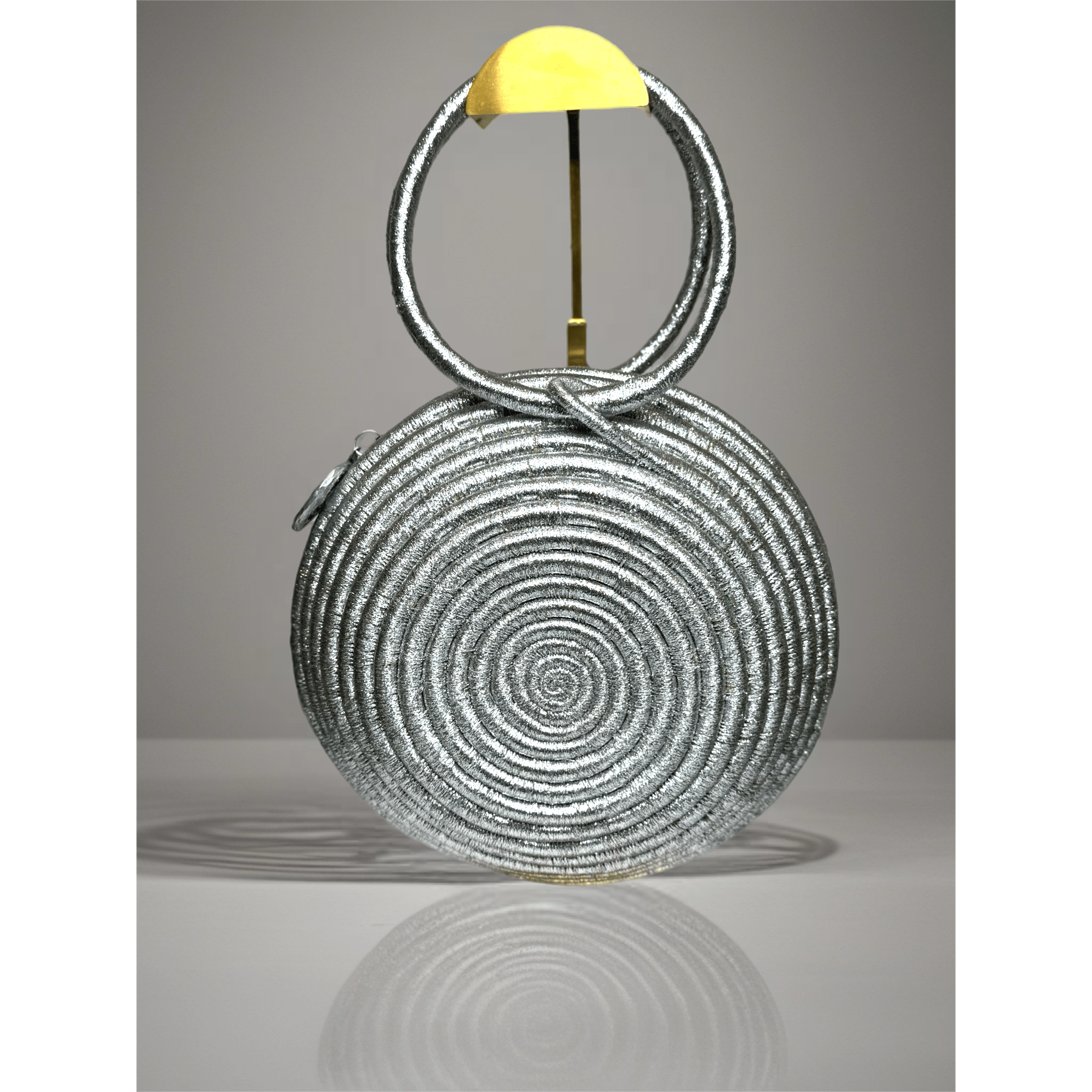 Agaseke Luxe Woven Clamshell Bag