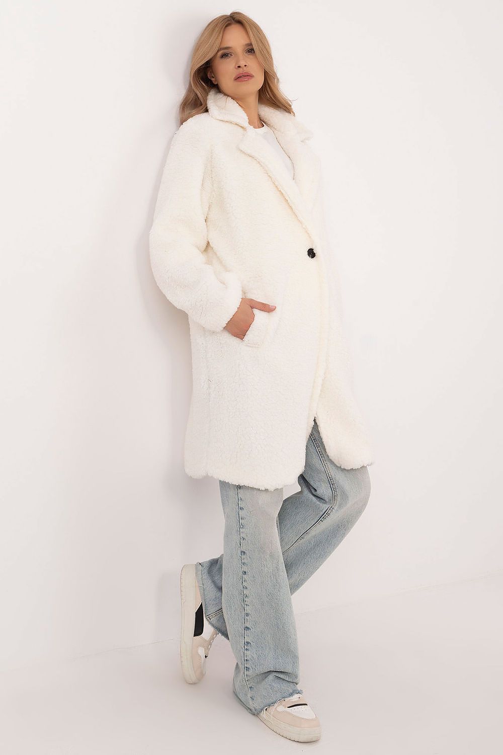 Elantra Pre-Knee Winter Coat
