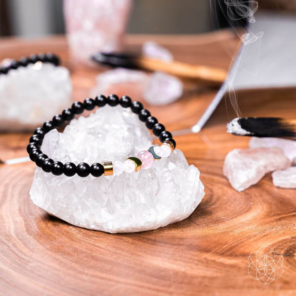 Lunar Confidence Shungite Detox Bracelet For Devices