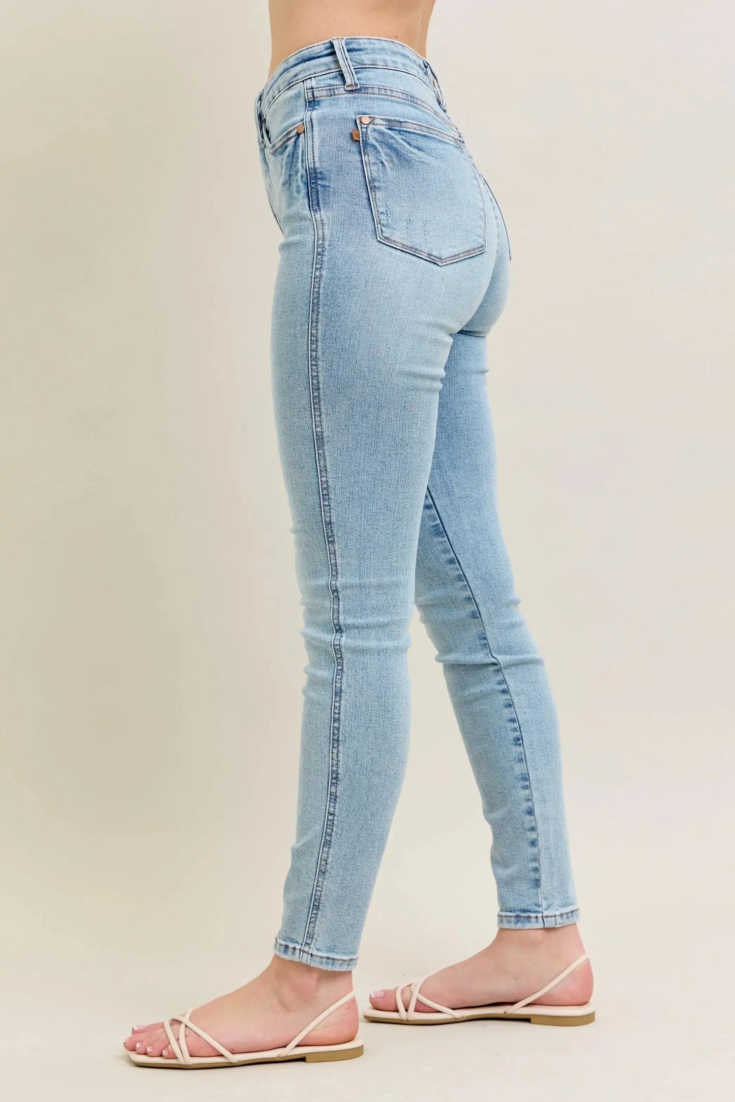 Full Size Mr Tummy Control Vintage Wash Skinny Judy Blue Jeans