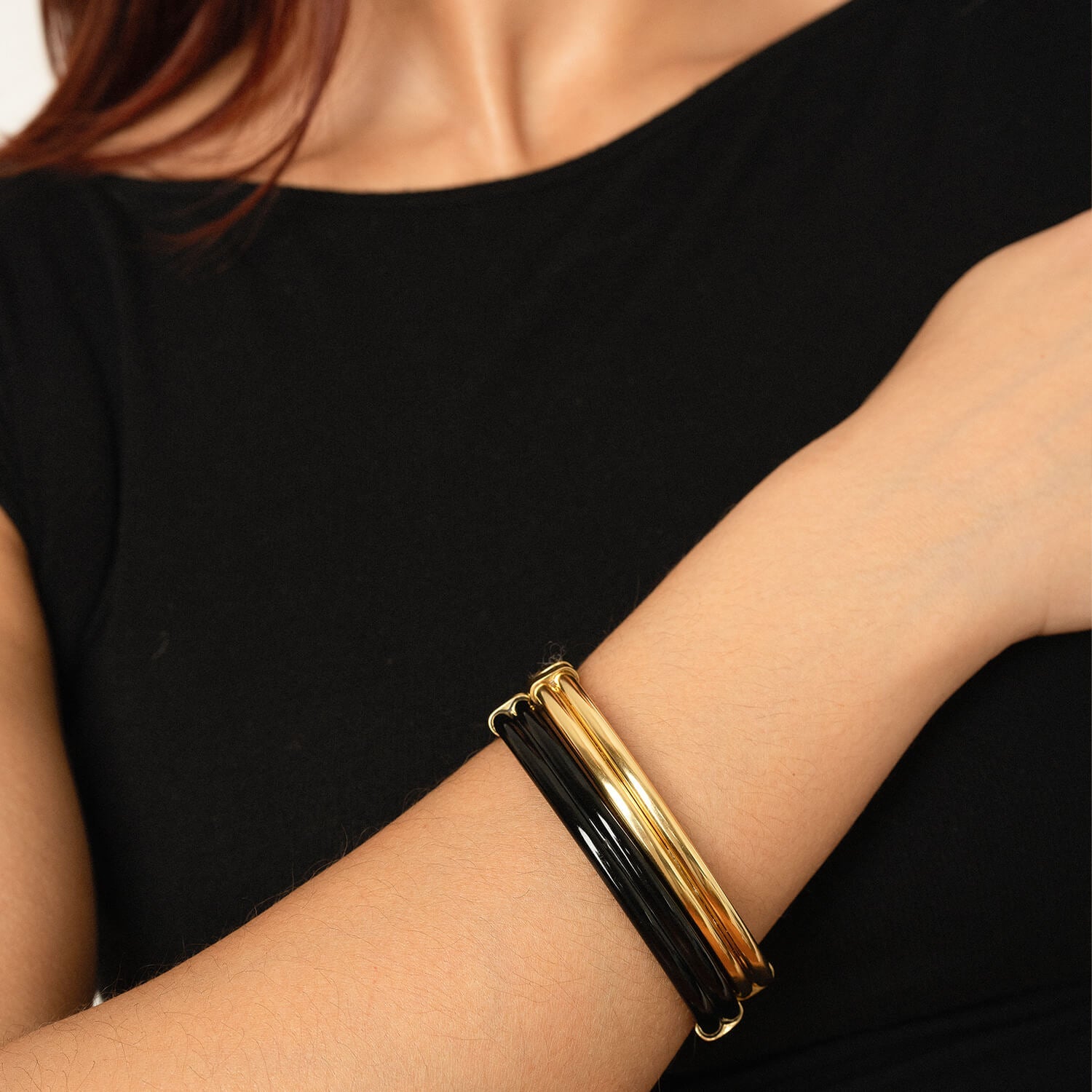 Ridge Lucite Hinge Bangle See size chart under “more details”